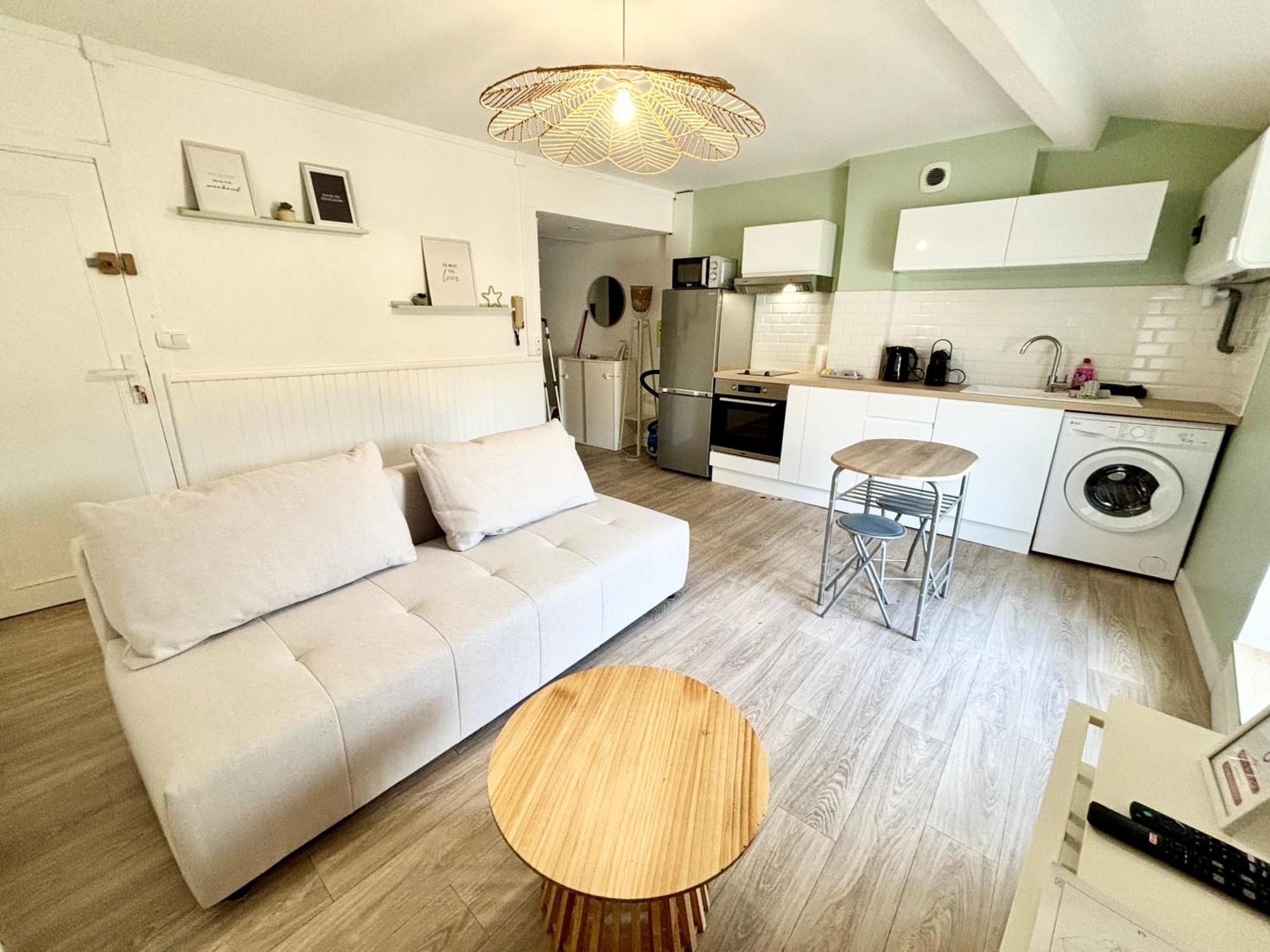 Confort & Cosy Proche Centre Appartamento